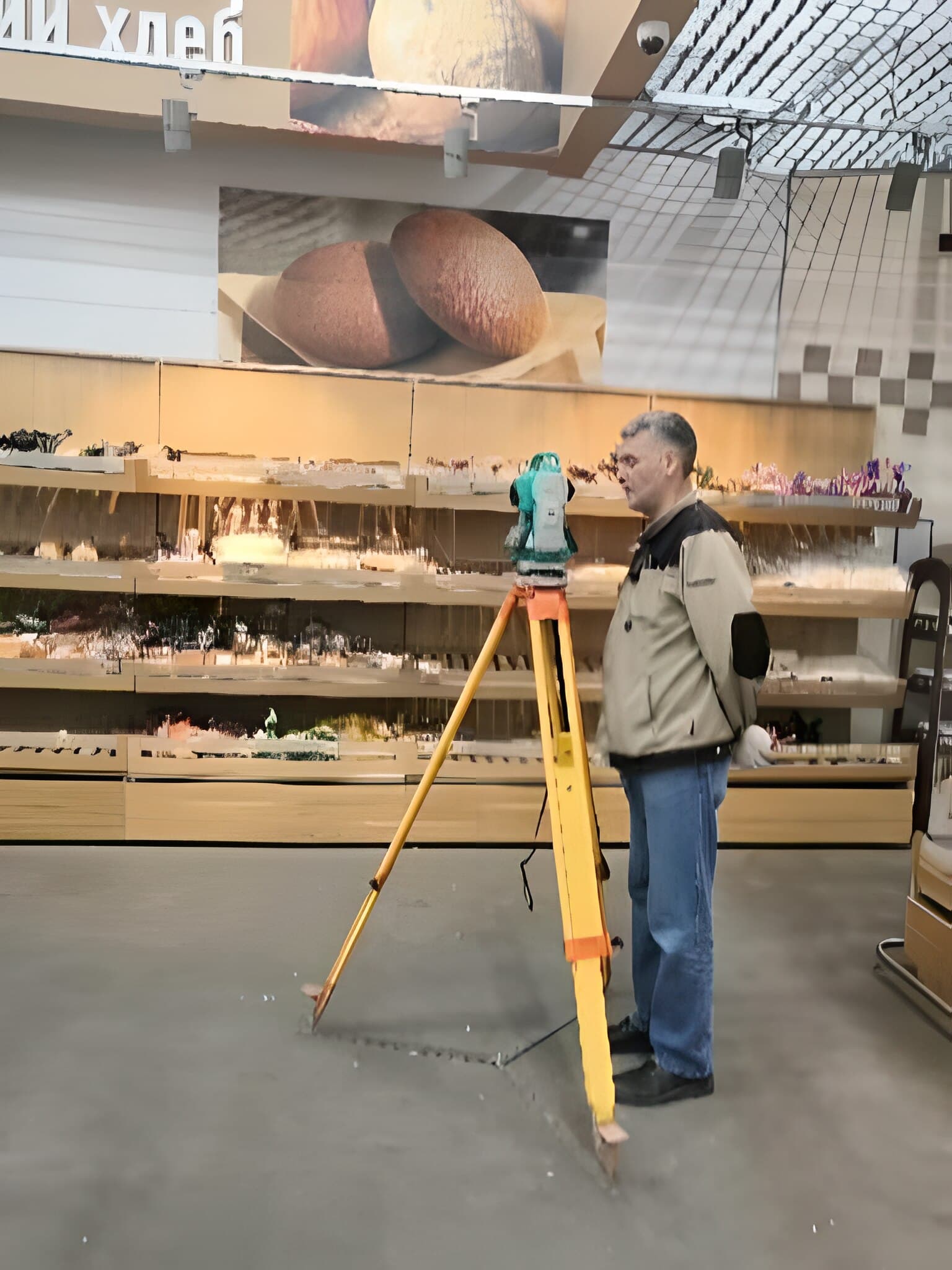 Подъём бетонных плит склада